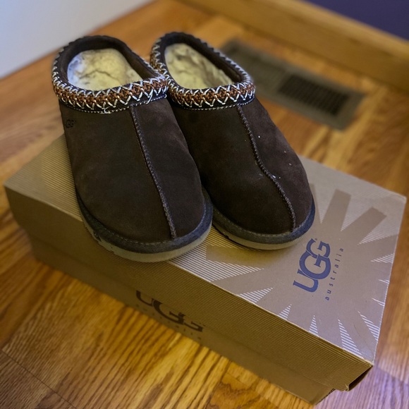 ugg tasman chocolate